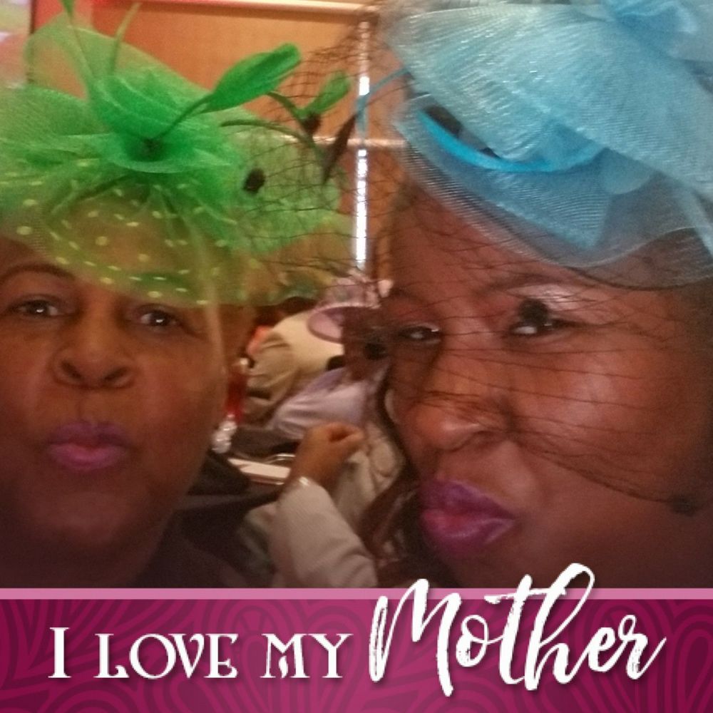 Meet your Posher, Kelli